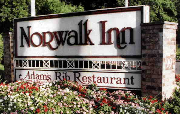 Norwalk Inn Entrance